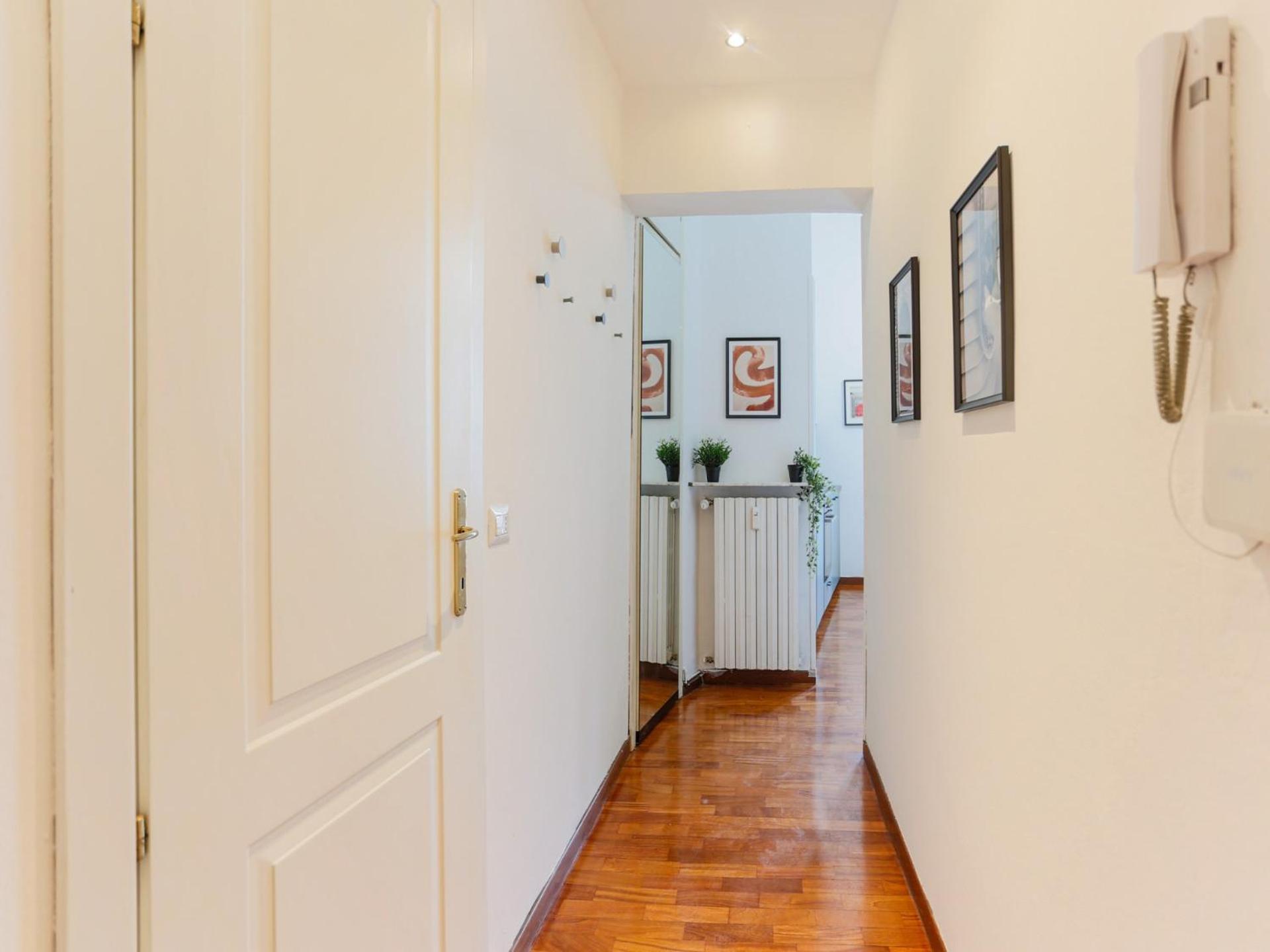 The Rent - Modern Two-bedroom In Porta Romana Milano